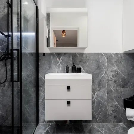 Malila Premium Cracow Centre Grzegorzecka 15 *